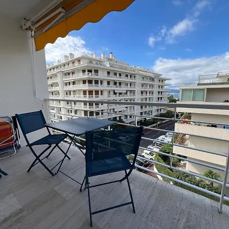 Sea View, Floor Facing Port Canto In Palm Apartamento